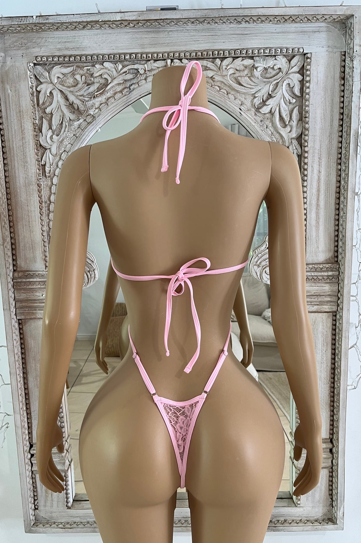 Pink Lace Aura